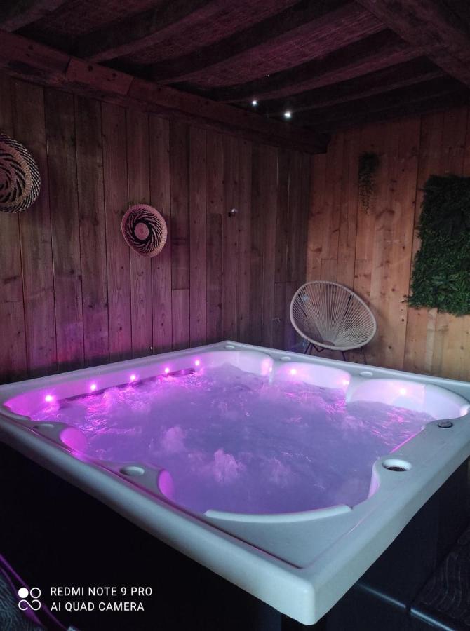 Готель Gite & Spa La Perle Verte Versainville Екстер'єр фото